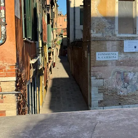 Hostel Sun Moon Harrysclass Wenecja