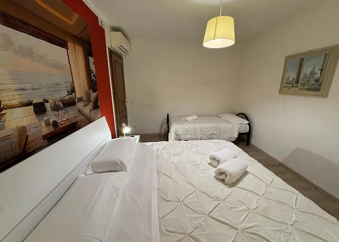 Albergue Sun Moon Harrysclass Veneza