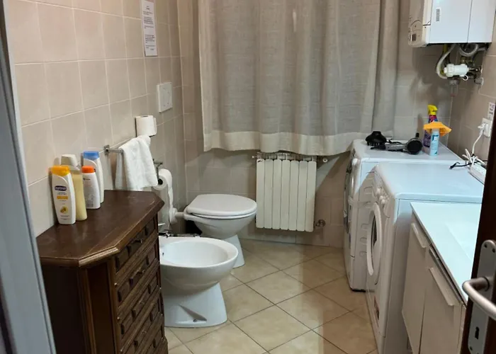 Sun Moon Harrysclass Albergue Veneza