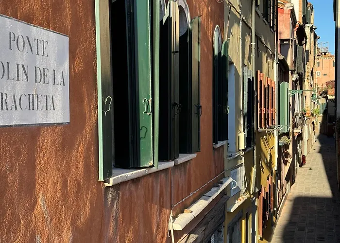 Sun Moon Harrysclass * Veneza