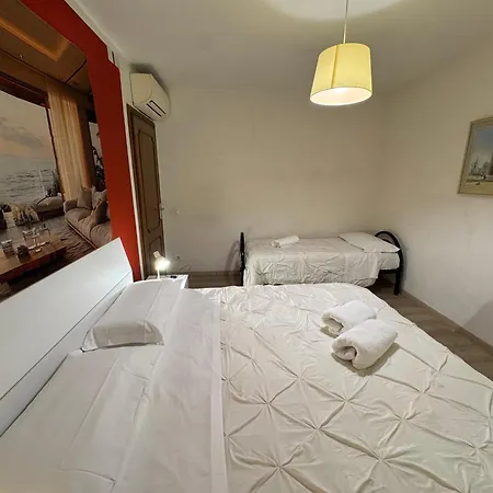 Hostel Sun Moon Harrysclass Benátky